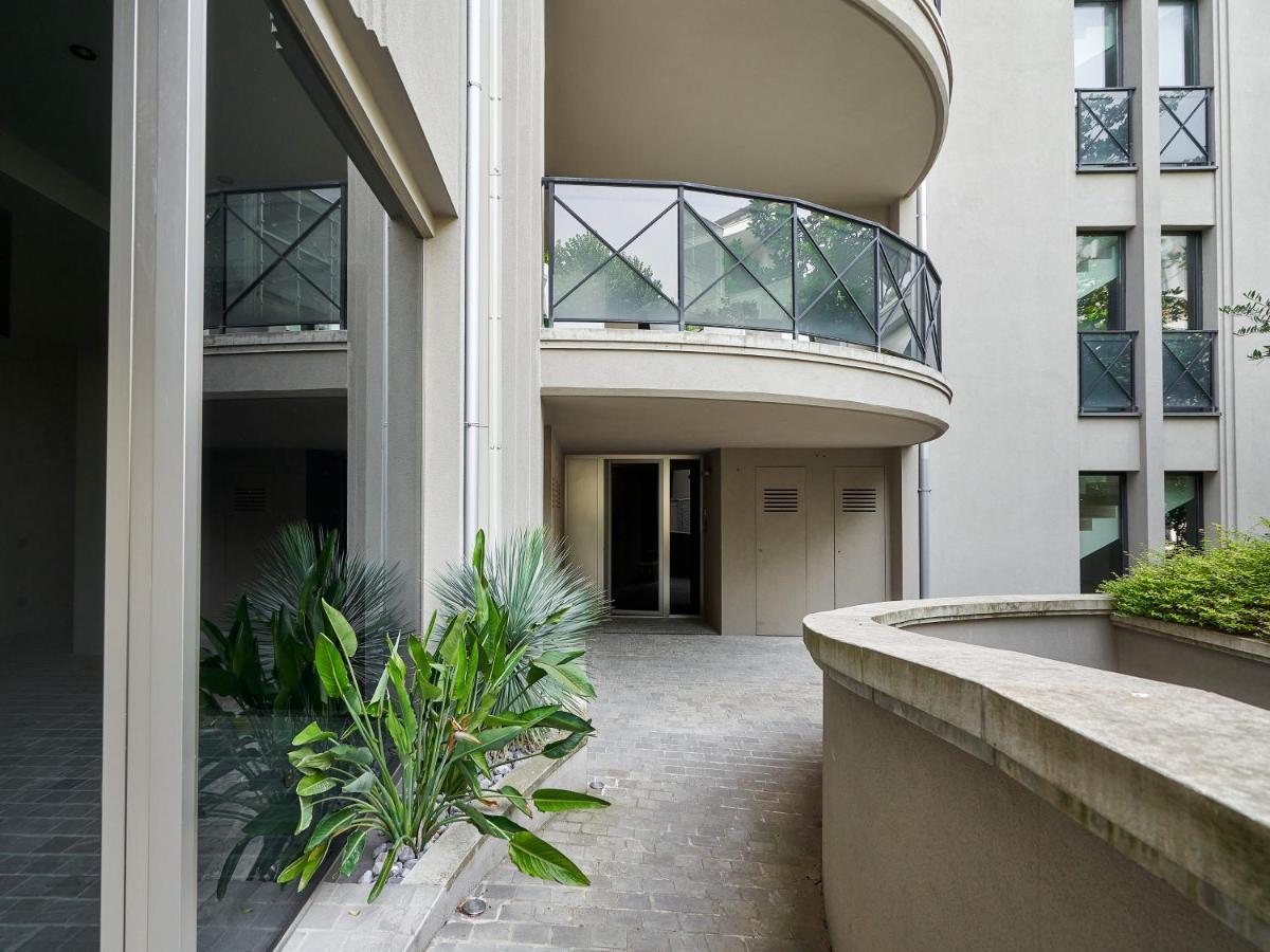 Le Residenze By Victoria Palace Cattolica Exteriör bild
