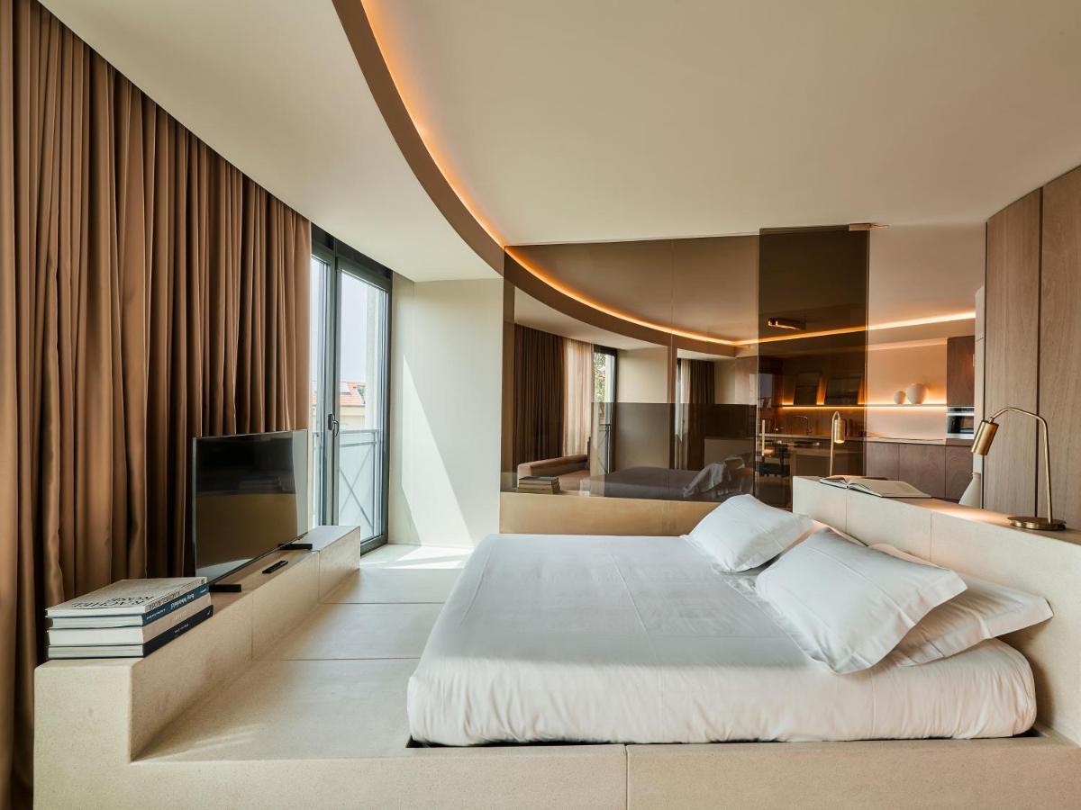 Le Residenze By Victoria Palace Cattolica Exteriör bild