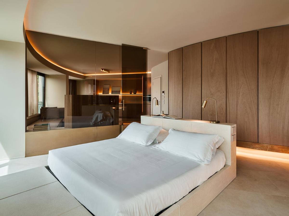 Le Residenze By Victoria Palace Cattolica Exteriör bild