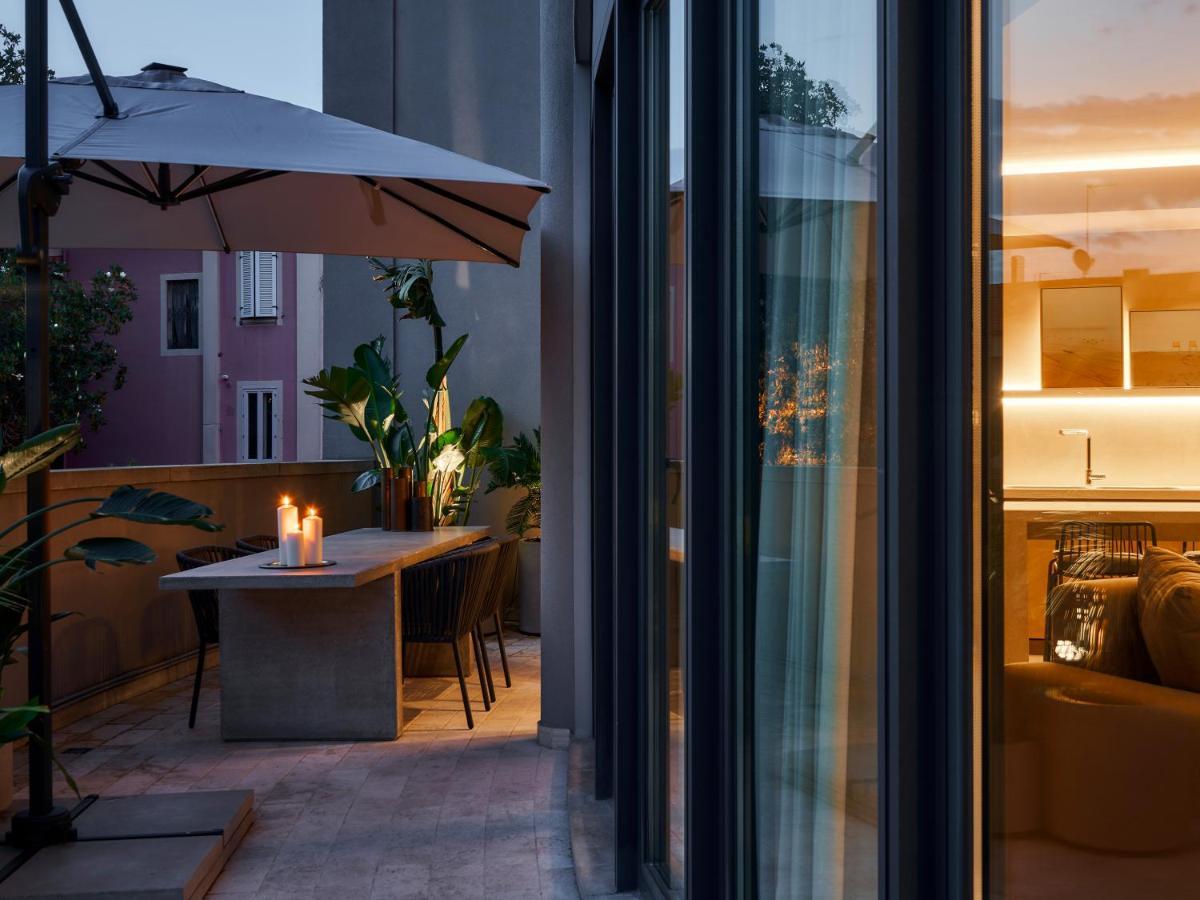 Le Residenze By Victoria Palace Cattolica Exteriör bild