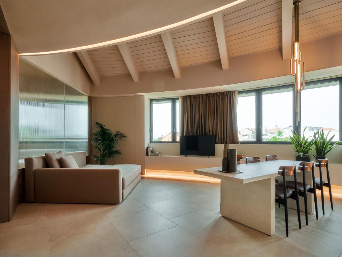 Le Residenze By Victoria Palace Cattolica Exteriör bild